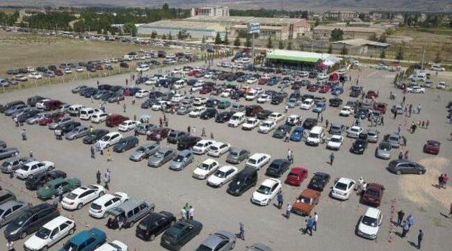 Açık oto pazarında fiyatlar yüksek alım düşük