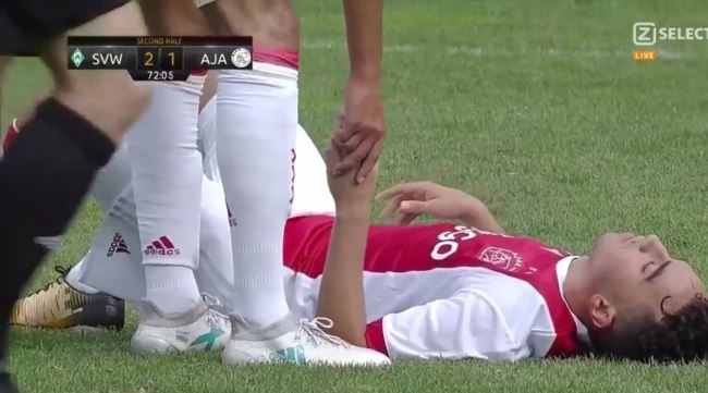 Ajax’lı oyuncu Abdelhak Nouri’nin maçta kalbi durdu