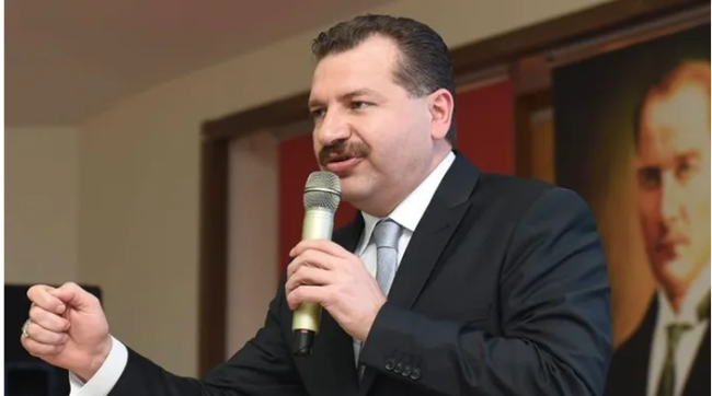 AK PARTİLİ BAŞKANDAN BÜYÜKERŞEN’E ÖVGÜ DOLU SÖZLER