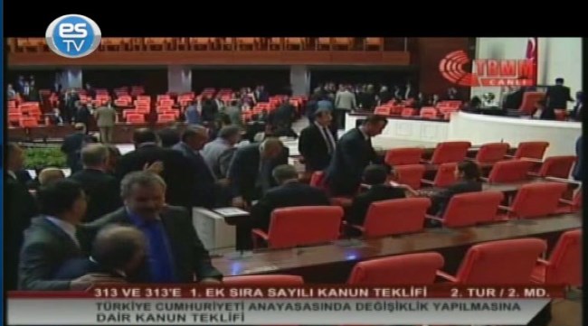 Anadolu Üniversitesi'nde bölünme arbedesi