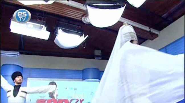 Arberk cumartesi 20.00'de sahne alacak