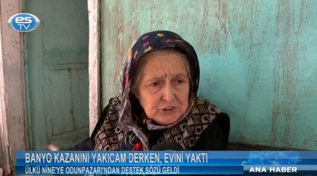 Banyo kazanını yakarken evi yaktı