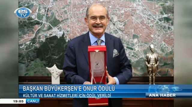 Başkan Büyükerşen'e ödül