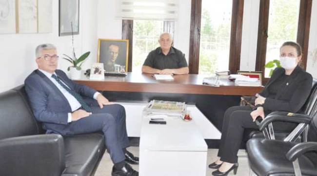 Bebka’dan Es Tv’ye ziyaret