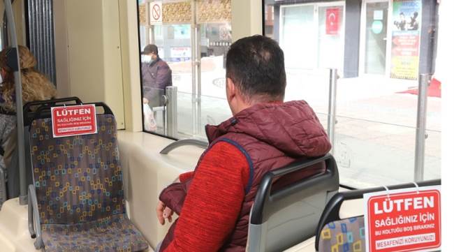 Bu koltuğa oturmayınız