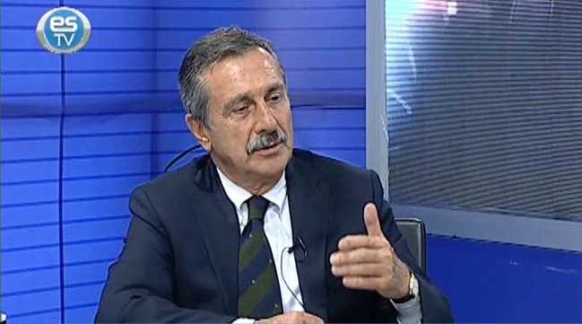 Büyükerşen ve adaylık konularına açıklık getirdi