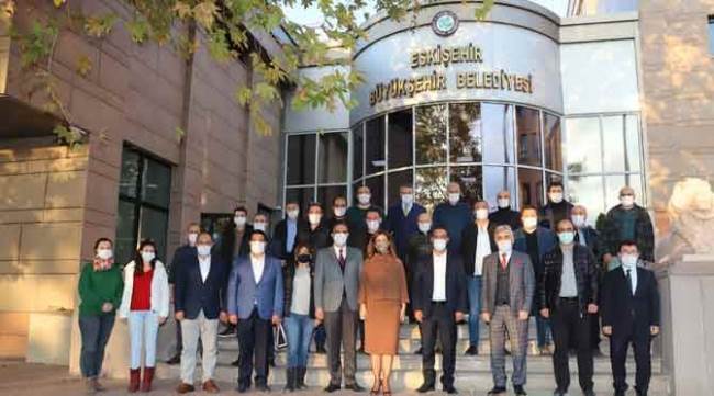 Büyükşehir'de emekçiler için büyük sözleşme yapıldı