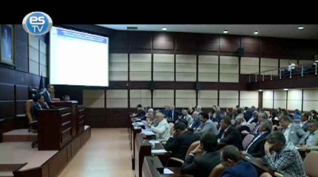 Büyükşehir'de gergin meclis