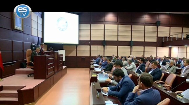 Büyükşehir'de sakin meclis toplantısı