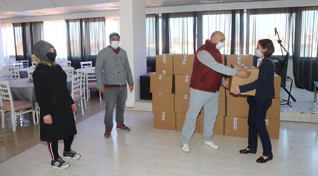 Büyükşehir'den bir destek de sokak sanatçılarına