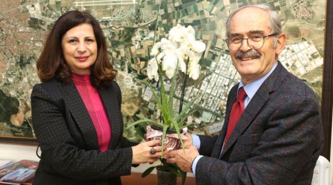 Büyükşehir’den personele 8 mart hediyesi