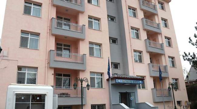 Büyükşehir konuk evi'ni sağlık çalışanlarına tahsis etti