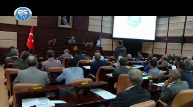 Büyükşehir Meclisi'nde tartışma!