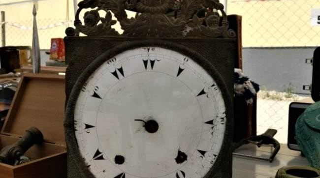 Duvar saati antika pazarının göz bebeği