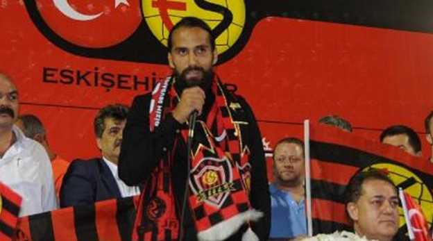 Erkan Zengin'den büyük fedakarlık