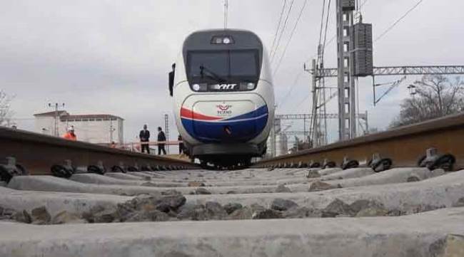 Eskişehir Ankara hızlı tren sefer saatleri belli oldu