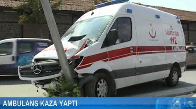 Eskişehir'de ambulans kaza yaptı