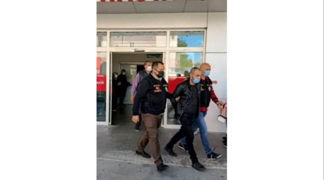 Eskişehir'de apartmanda dehşet