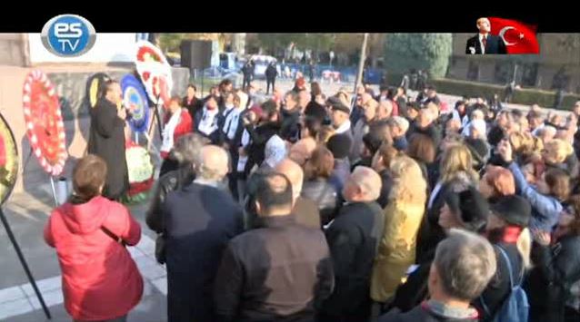 Eskişehir'de CHP'liler ATA'yı andı