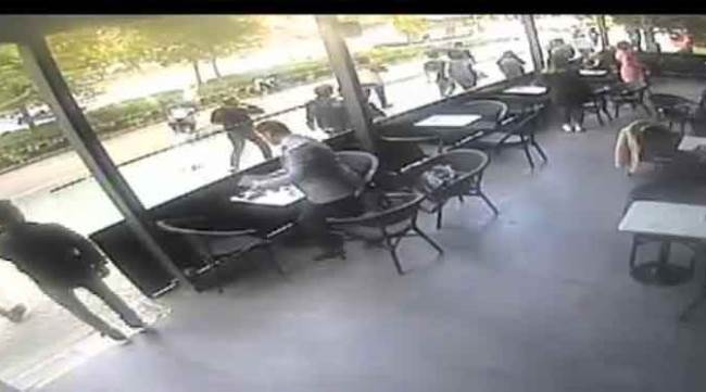 Eskişehir'e dehşet veren satırlı saldırıdan saniyeler sonra...