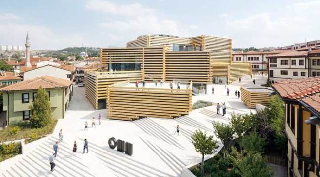 Eskişehir’e iki ödül