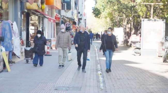 Eskişehirliler alınan tedbirleri değerlendirdi