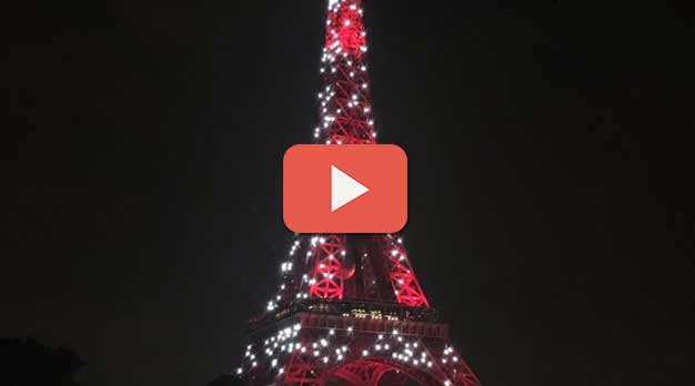 EYFEL'DE TÜRK BAYRAĞI RENKLERİ