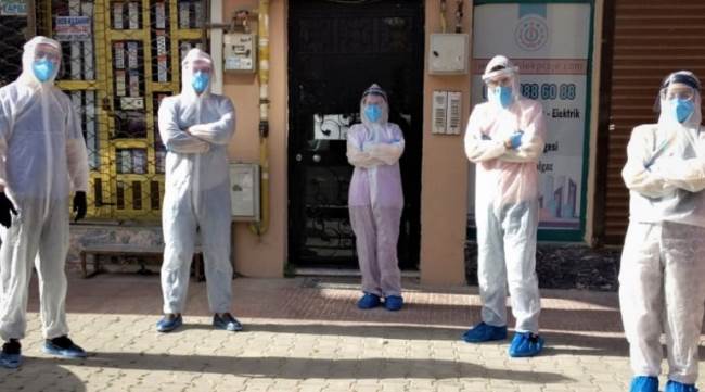 Filyasyon ekipleri köşe bucak korona avında