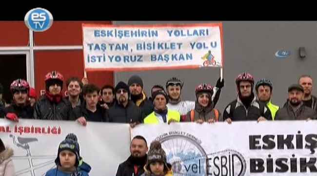 Görme engellilerle birlikte pedalladılar
