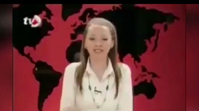 Gülme krizine giren Türk spiker izlenme rekoru kırıyor