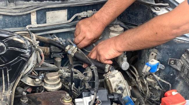 Gurbetçiler sanayi esnafının yüzünü güldürüyor