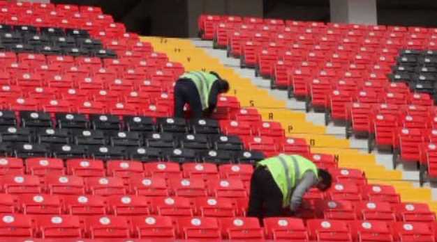 Hükümlüler stada el attı