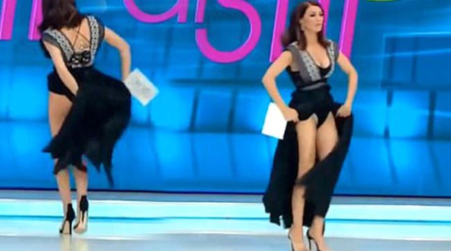 İçime örümcek girdi dedi ve eteğini kaldırdı!