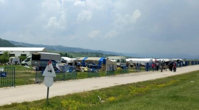 İnönü’de 200 nüfuslu çadırkent karantinaya alındı