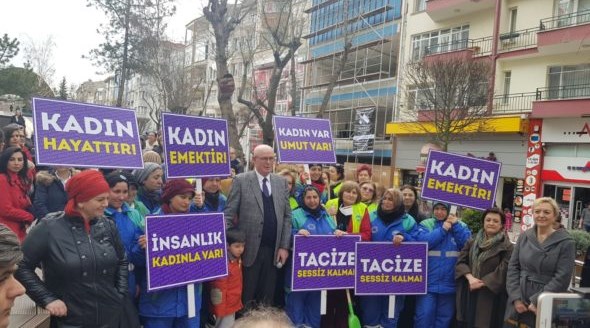 Kazım Kurt'tan kadın personele jest