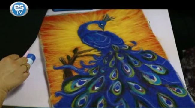 Keçe kadınların elinde şekil buluyor