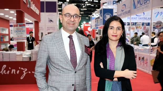 KİTAP FUARINA YOĞUN İLGİ