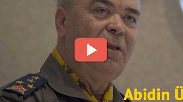 KOMUTANI DÜĞÜNDEN BÖYLE KAÇIRDILAR