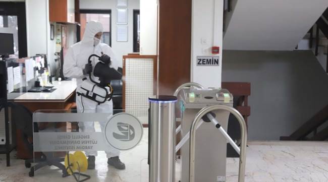 Koronaya karşı dezenfekte çalışmaları sürüyor