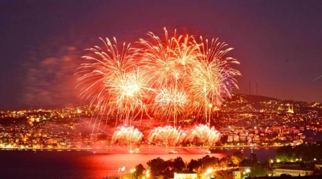 Kutlamalarda havai fişek kullanılmayacak