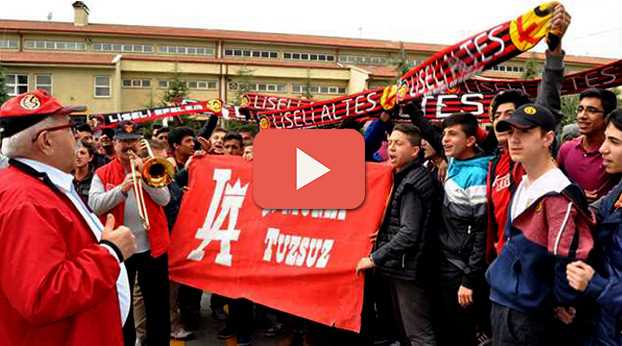 LİSELİLERİN ES ES AŞKI