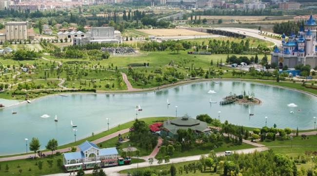 Maske zorunlu sosyal mesafe önemli