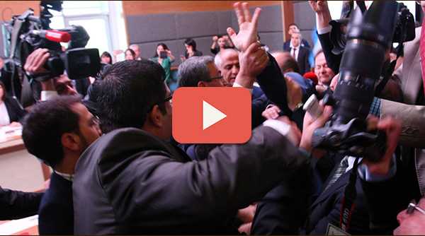 MECLİS'TE PKK MARŞI APO SLOGANI