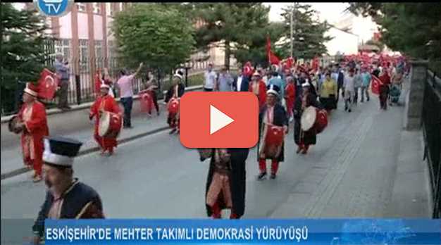 Mehteran takımı ile demokrasi yürüyüşü