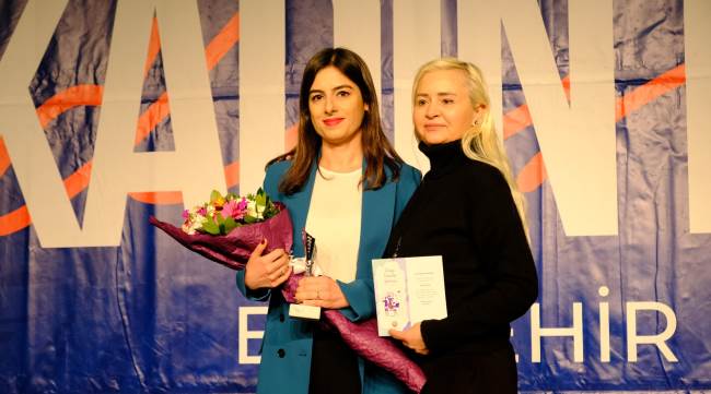 MELTEM KARAKAŞ’A ‘KADIN ELİ’ ÖDÜLÜ