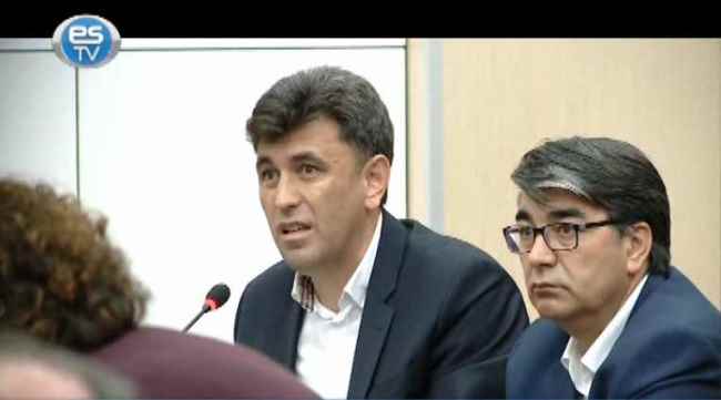 Mitinge İlçe Başkanlığı götürdü