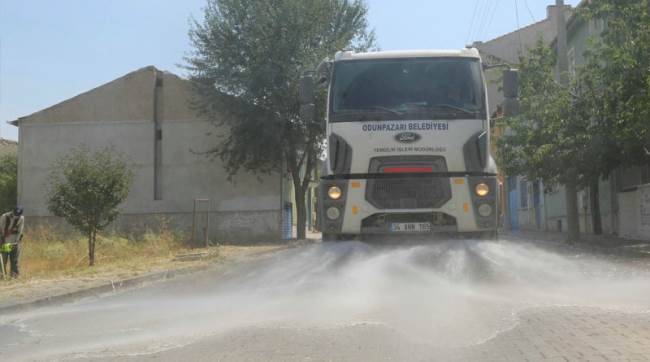 Odunpazarı’ndan Emek, 71 Evler ve 75. Yıl’da detaylı temizlik