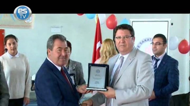 Öğrencilerden örnek davranış