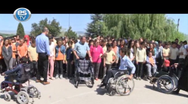 Öğrencilerden örnek davranış