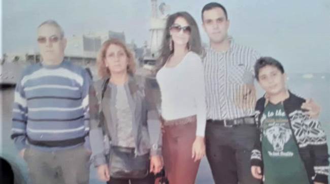 Ölen torununun elini 14 saat bırakmadı